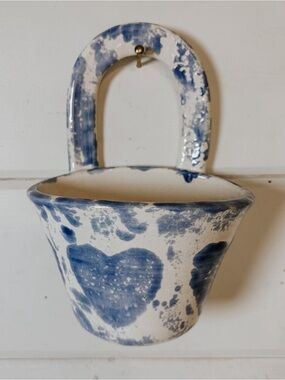 Vintage Blue White Heart Wall Pocket Wall Hanging | Cottagecore